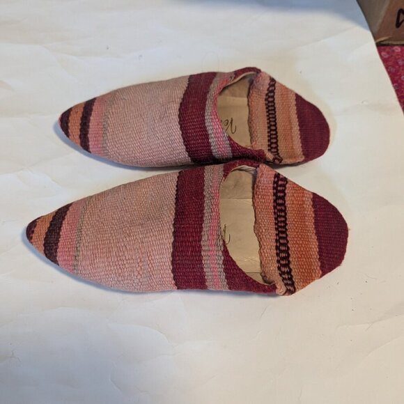 Verve Culture Kilim Mules Slipper Moroccan Berber Boho Leather Pointed Sole Toe - Picture 4 of 6